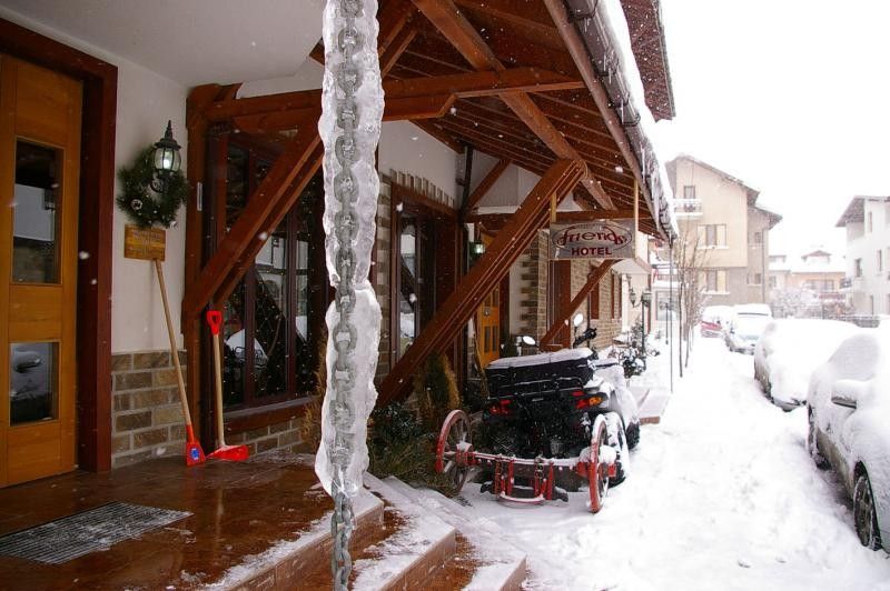 Zimovanje Bugarska Bansko Hotel Friends Sneg